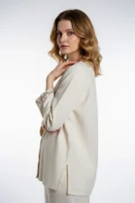 Barg-e-Seemab - Change Stitch - Image 3